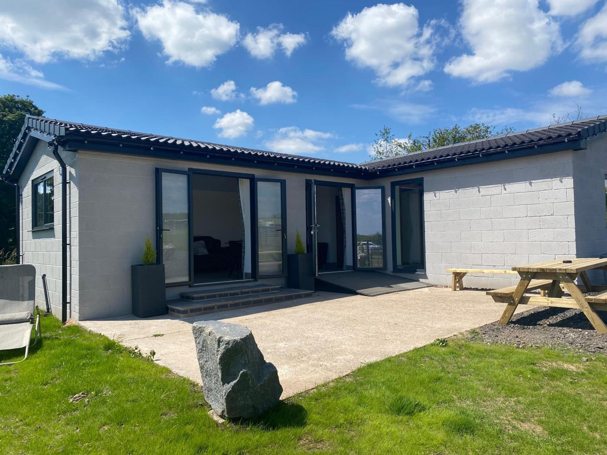 The Little John Petite Cosy Log Cabin - Sleeps 2, Great For Romantic Breaks, Couples, Single Guests, Near Sherwood Forest At Fairview Farm, Nottingham Set In 88 Acres Blidworth Exterior photo